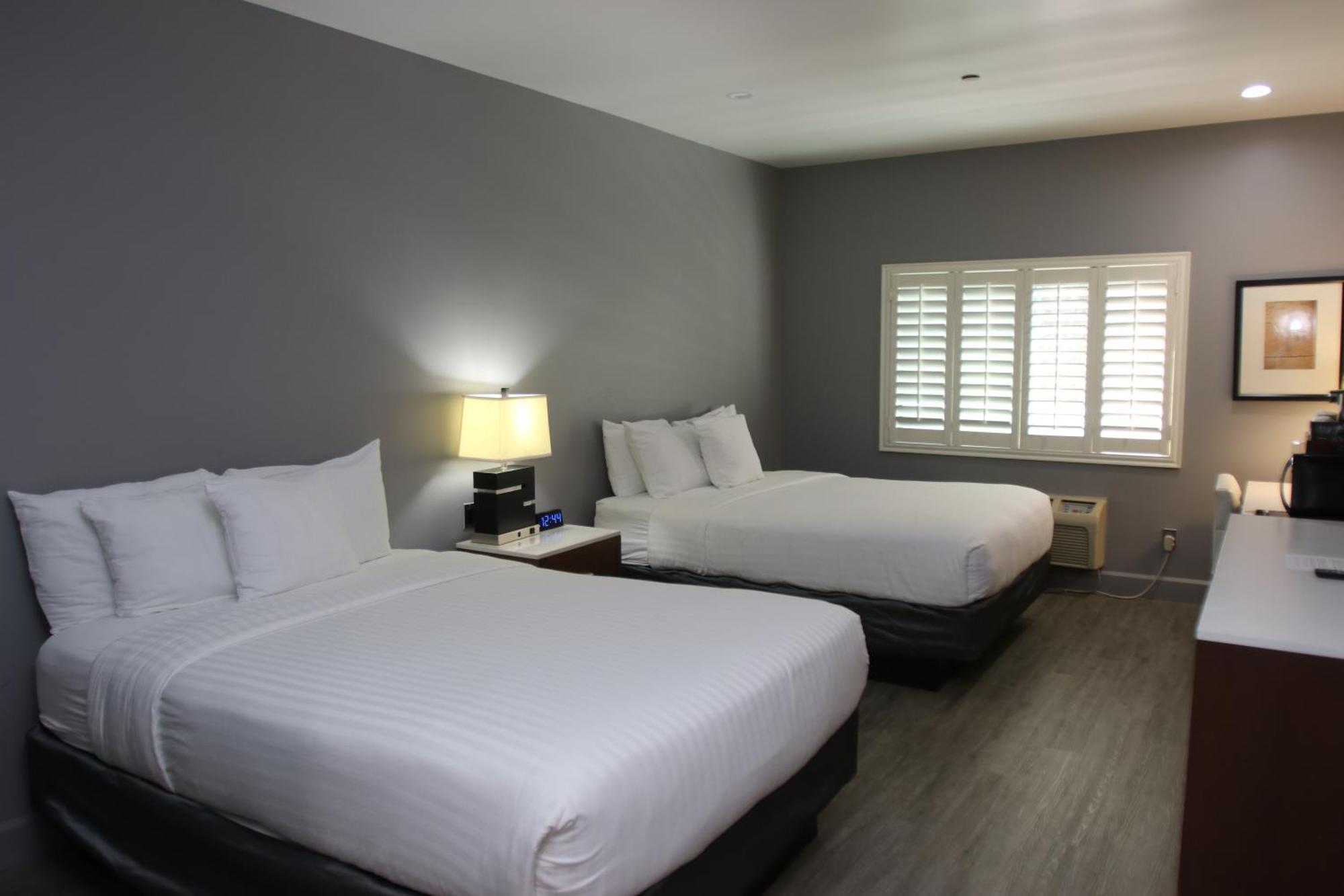 Blvd Hotel And Studios Universal-Hollywood, Ascend Hotel Collection Los Angeles Room photo