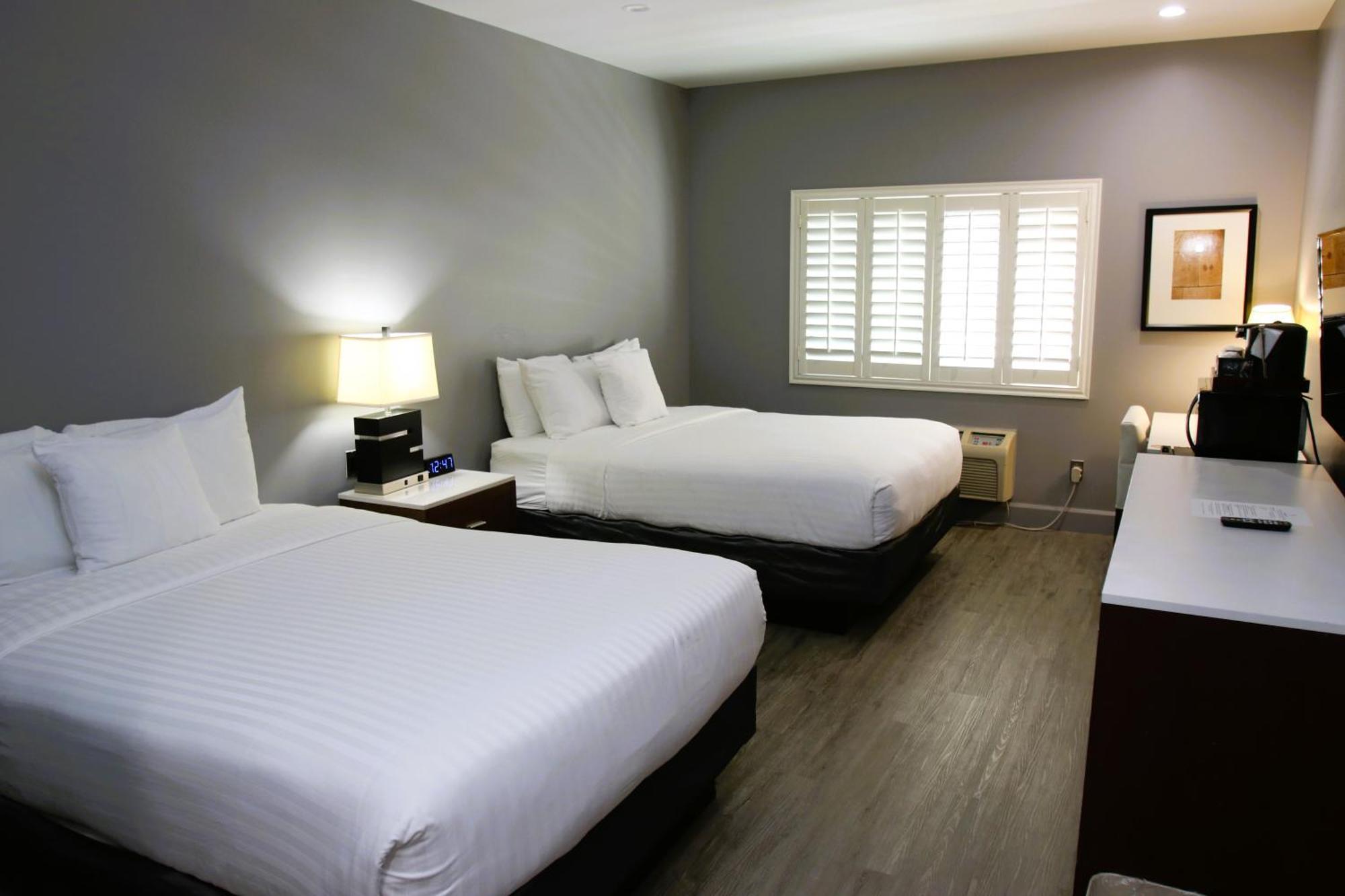 Blvd Hotel And Studios Universal-Hollywood, Ascend Hotel Collection Los Angeles Room photo